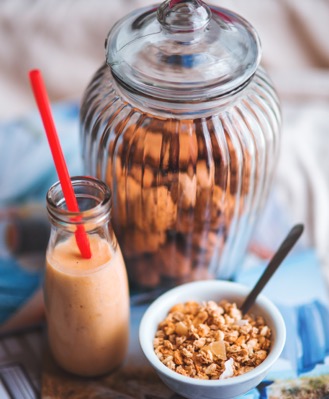 FOODS TO IMPROVE YOUR MOOD